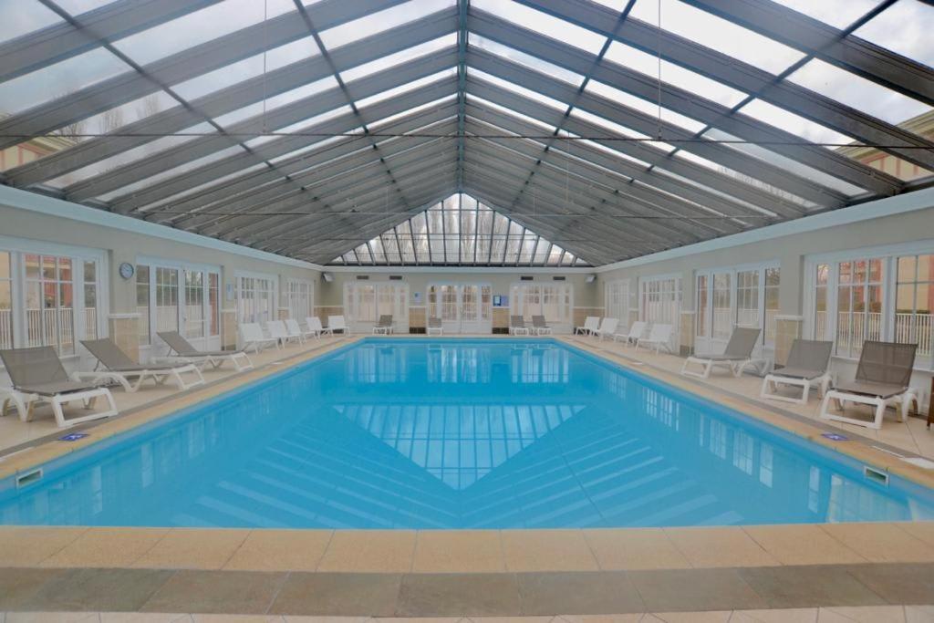 6-Person Apartment With Swimming Pool Tennis Court And Free Parking 25 Le Touquet Ngoại thất bức ảnh